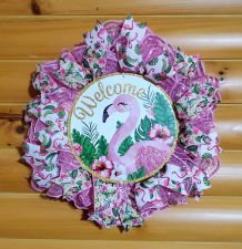 Flamingos Wreath