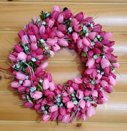 Tulips Dark Pink Wreath