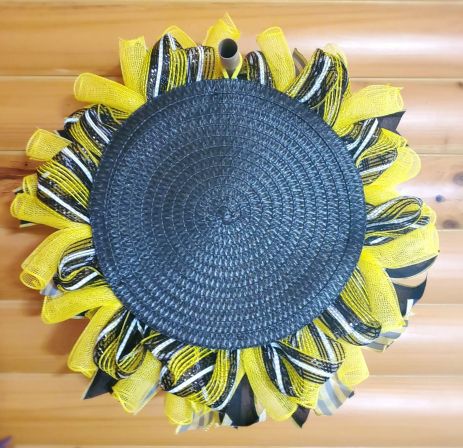 Welcome BumbleBee Wreath #6