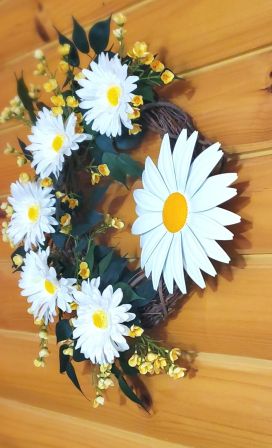 White Daisies Wreath #2
